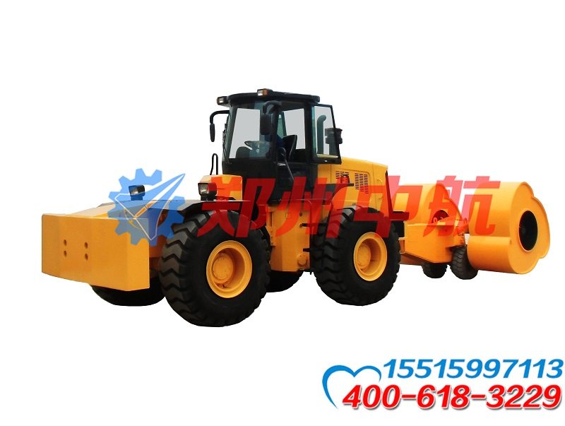 中航?jīng)_擊式壓路機